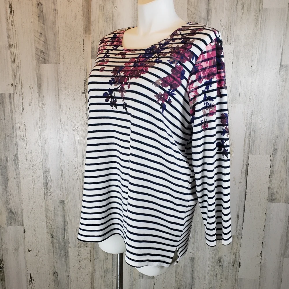 Quacker Factory Striped Floral Women's Top Size 2X - Picture 3 of 8